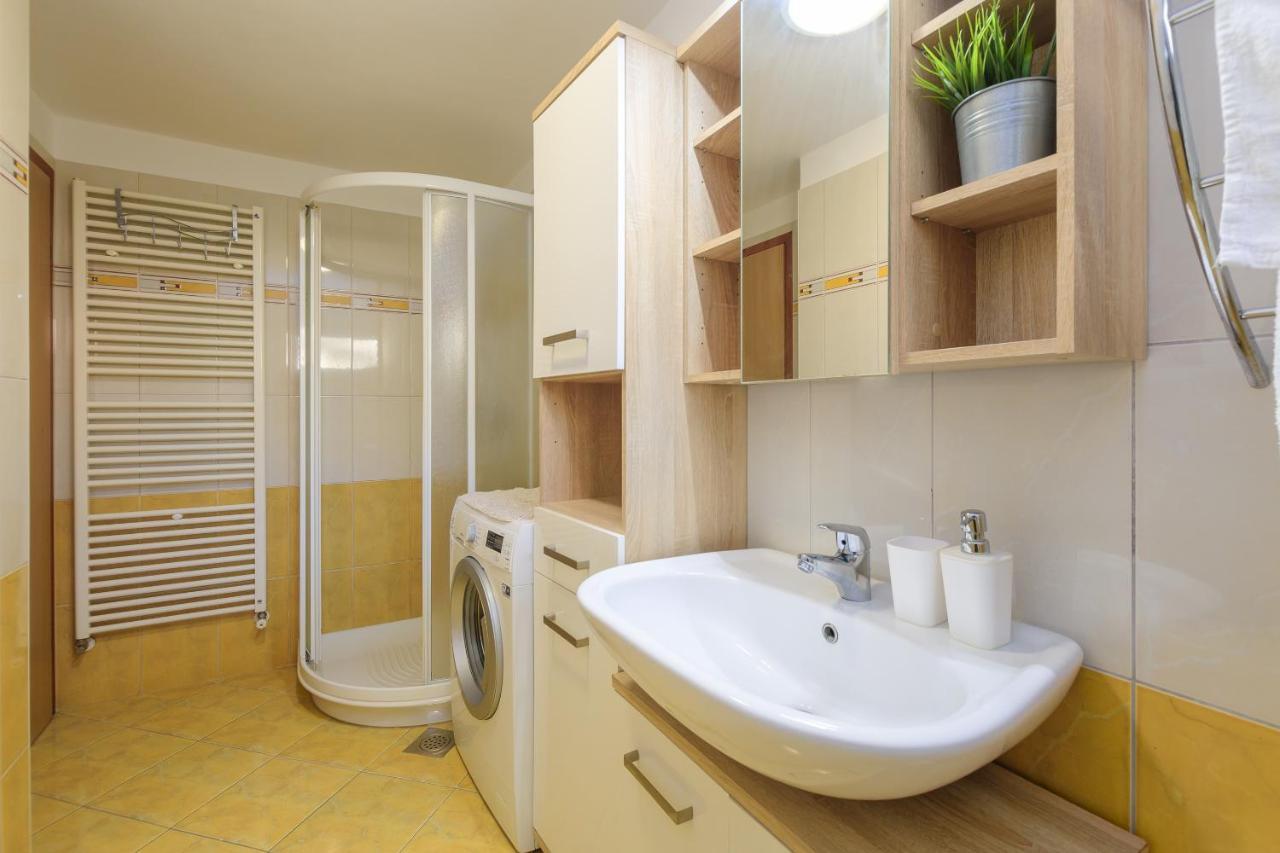 Apartment Dragonja Пула Экстерьер фото
